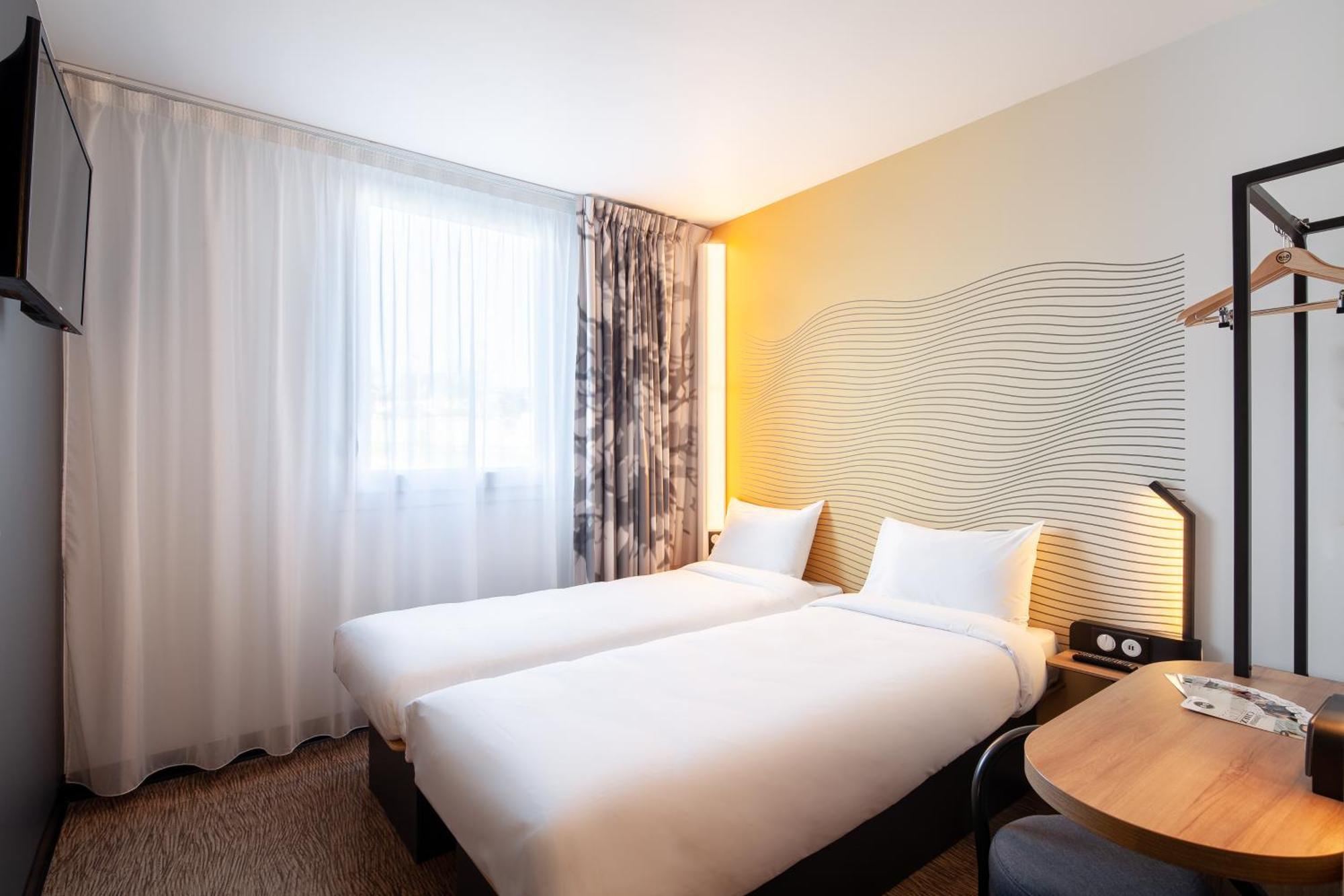 B&B HOTEL Igny Palaiseau Extérieur photo